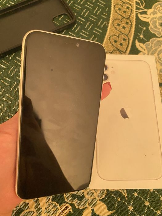 Iphone 11  б/уууууу
