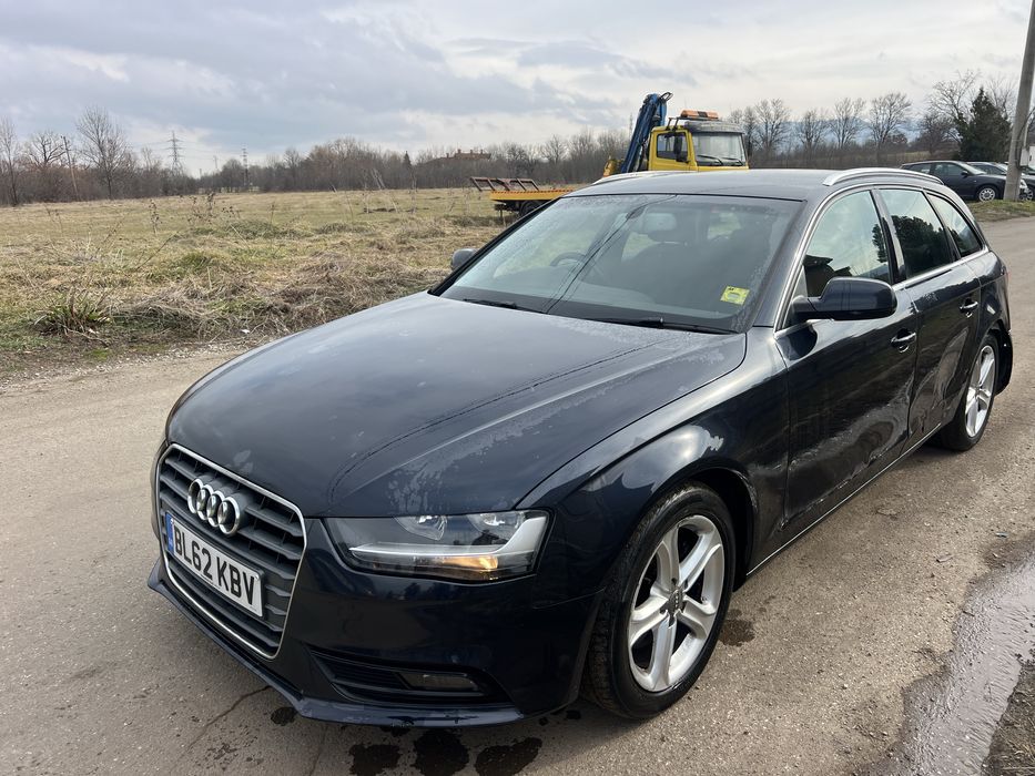 AUDI A4 B8,5 2,0TDI 140к.с 2012г НАЧАСТИ