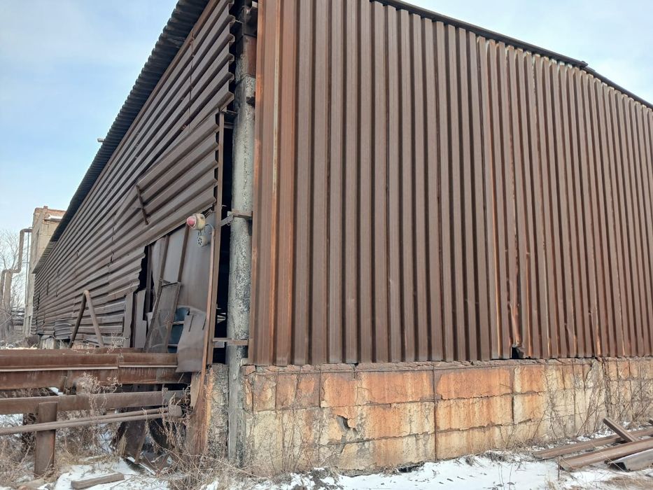 Продам ангар длина 36