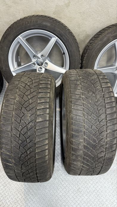 Оригинални 5х112 18” Audi S5 със зимни гуми