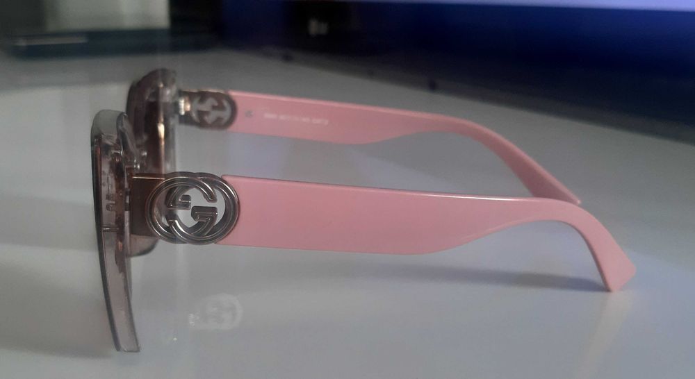 Новые солнцезащитные очки