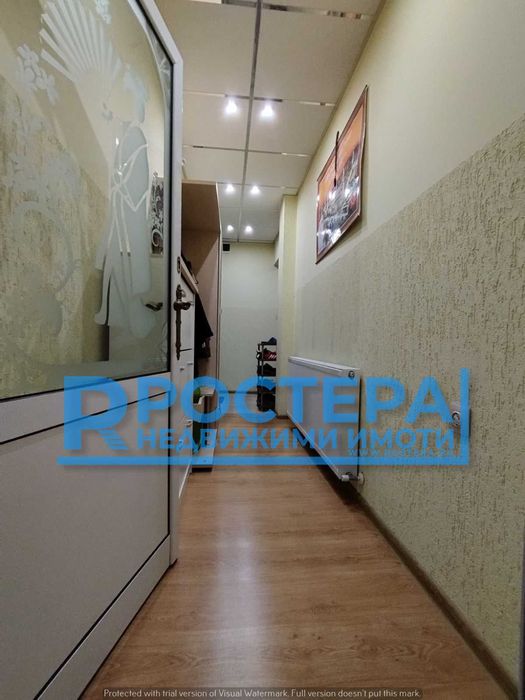 Продава се Тристаен апартамент в Търговище, Център - 95 кв.м за 1020 €/кв.м - Снимка #10