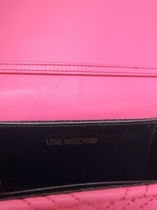 Оригинална чанта Love moschino