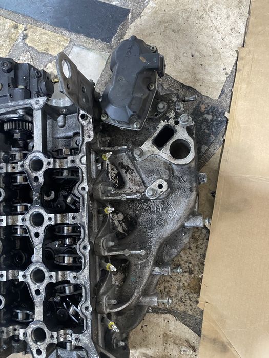 Anexe motor renault 1.6 dci 160cp capac tampon suport galerie pompa