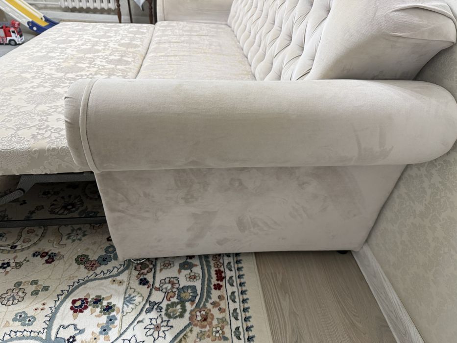 Диван для гостиной