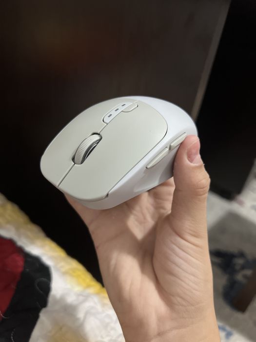 Без проводная оффисная мыш EWEADN