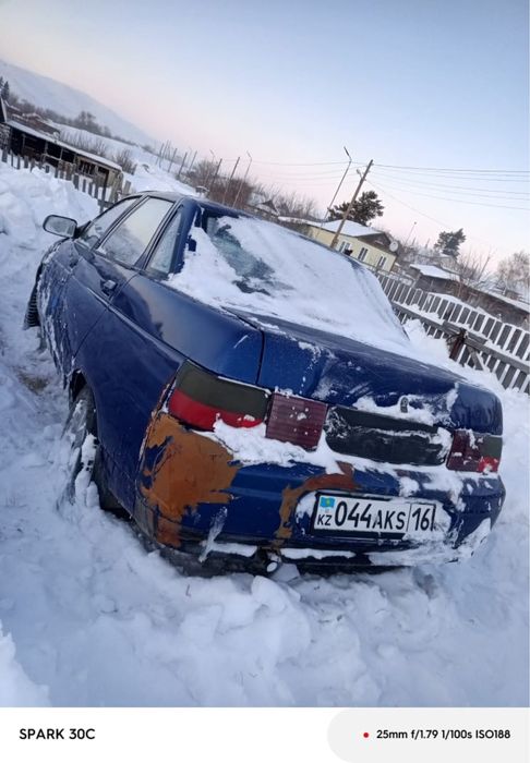 Продаю ваз 2110