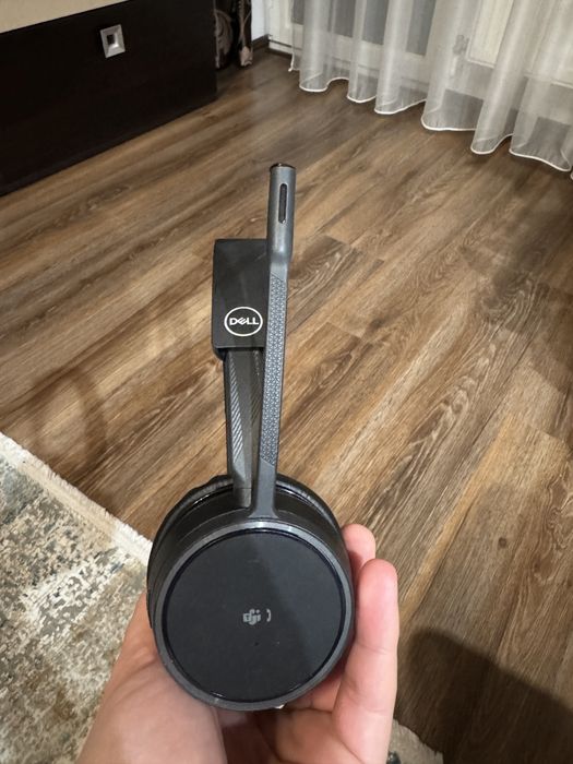 Dell Plantronics B4220T Voyager 4220 Black Wireless Bluetooth Headset