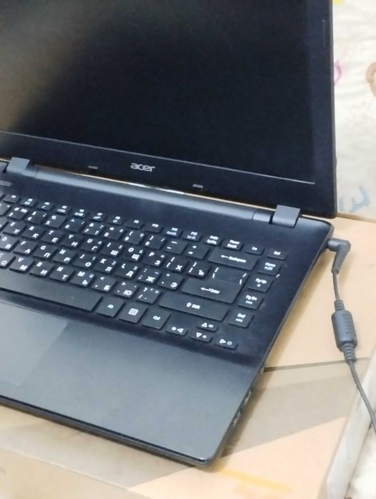 ACER - Ноутбук \\ 4GB \\ 500GB \\ Ek-14IPS \\ 5-6 соат