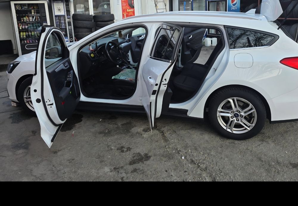 Vând ford focus 1,5 diesel