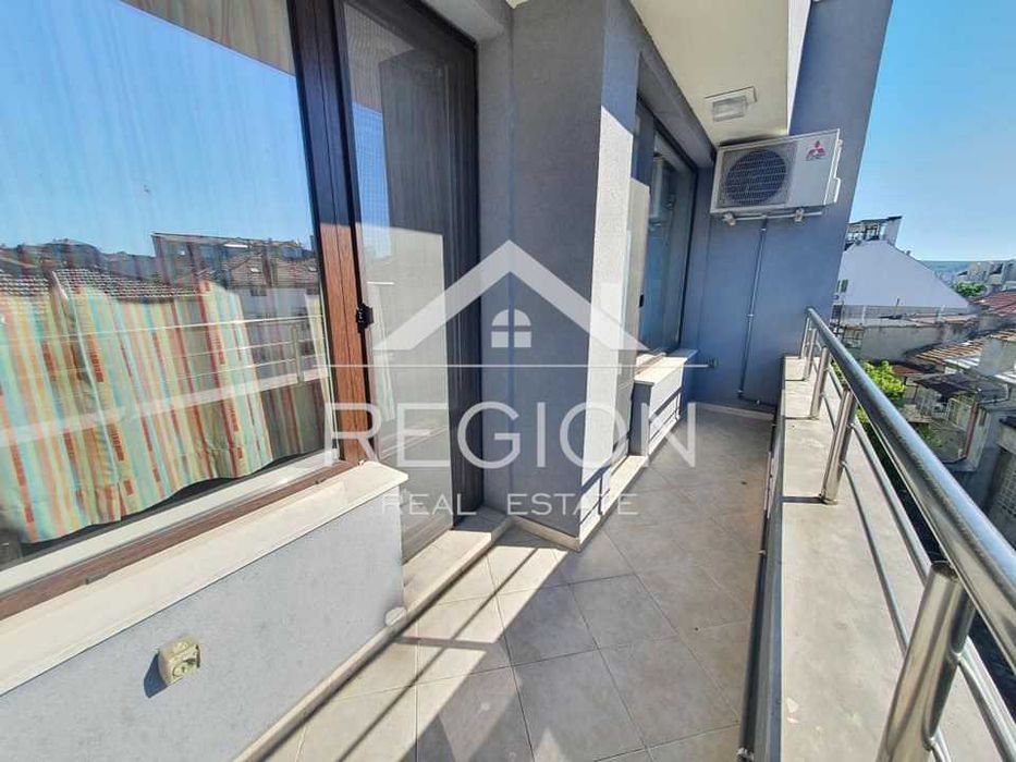 Дава се под наем Тристаен апартамент в Варна, Център - 90 кв.м за 612 € - Снимка #8