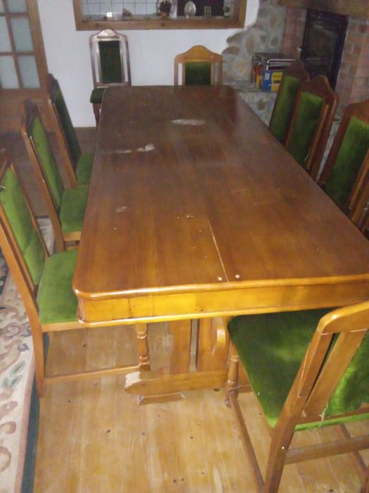 Set masa lemn masiv cu 12 scaune