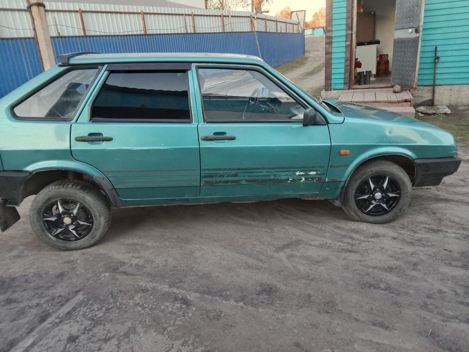 Продам машину ВАЗ 2109