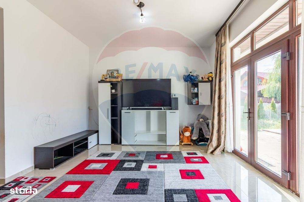Casă / Vilă cu 6 camere de vânzare in Tartasesti, Dambovita