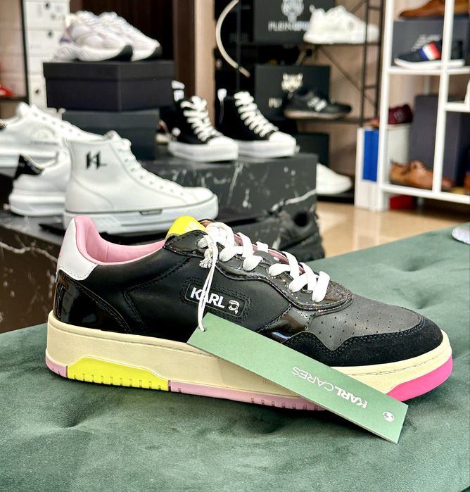 Дамски сникърси Karl Lagerfeld KL63020A намалени