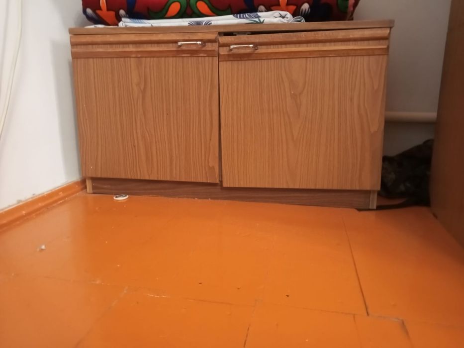 Продам срочно стенку