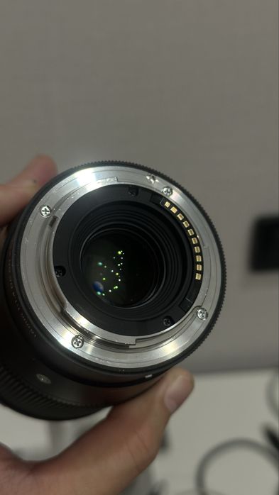 Продам Sigma 16mm f/1.4 DC DN Sony E, APS-C