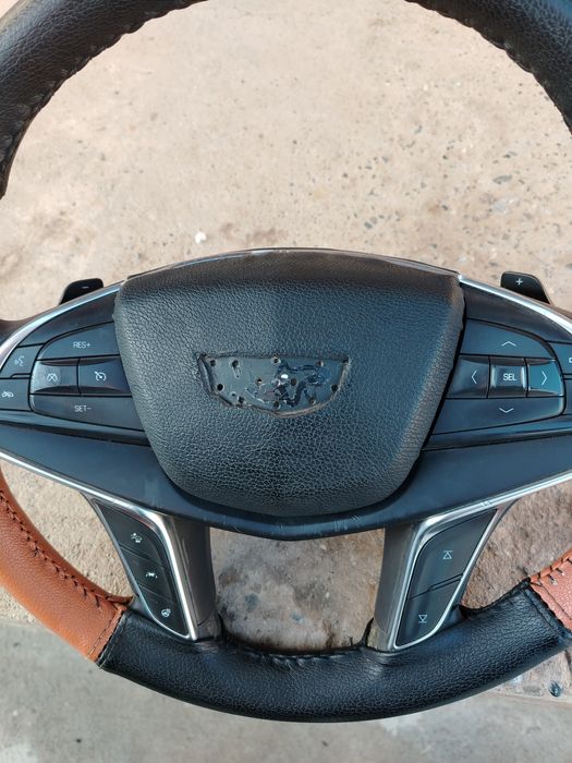 Avtomobil ruli knopkali narxi tugri kelsa sotiladi