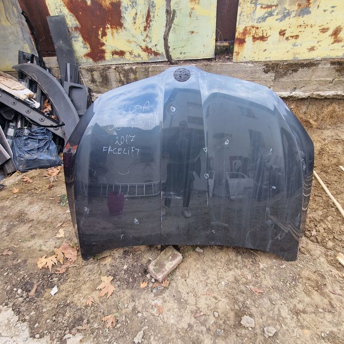 Skoda Octavia 2017 face lift преден капак