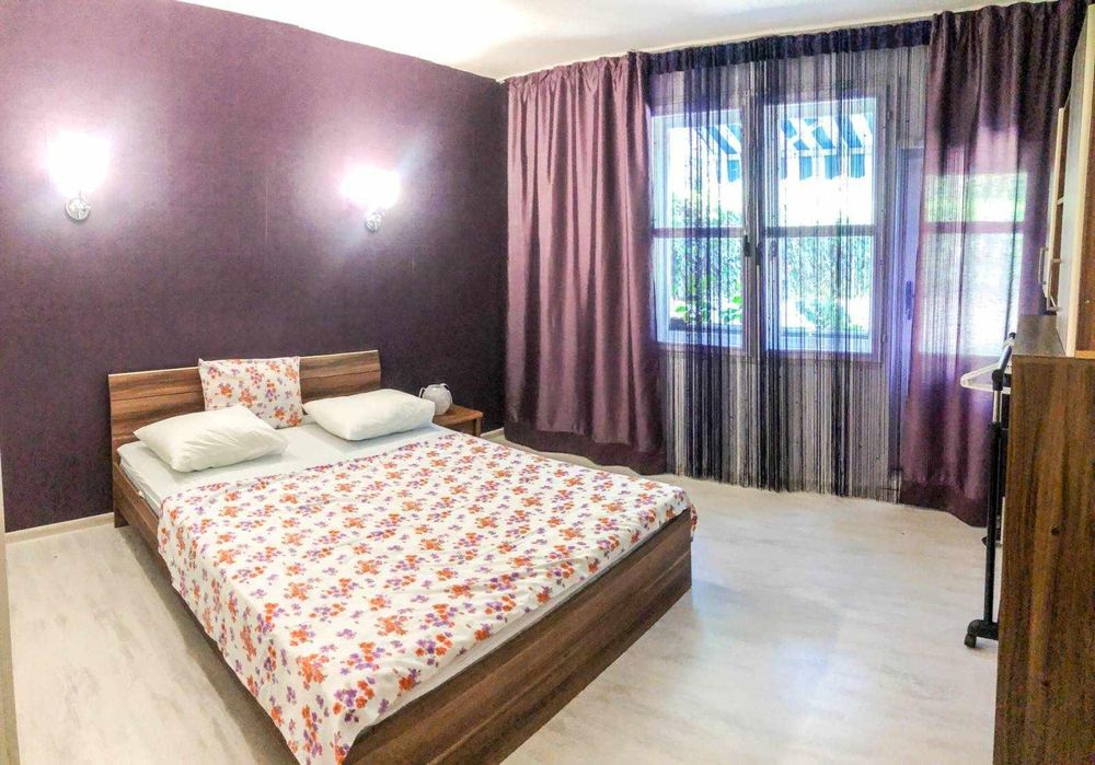 Дава се под наем Двустаен апартамент в Варна, Бриз - 60 кв.м за 425 € - Снимка #1