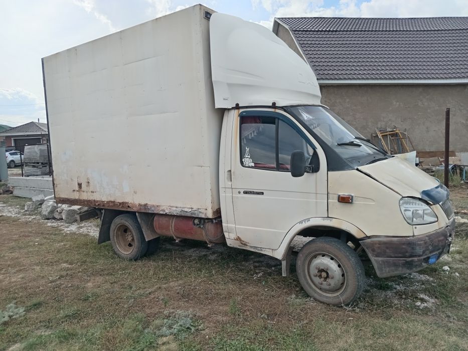 Продам газель 2003 года