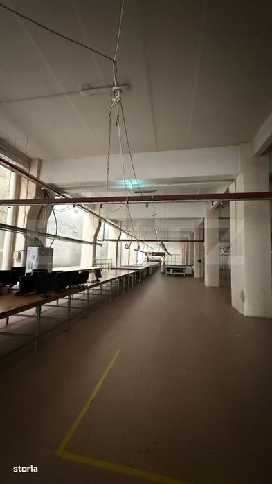 Hala cu inaltime generoasa, parter, acces asfalt