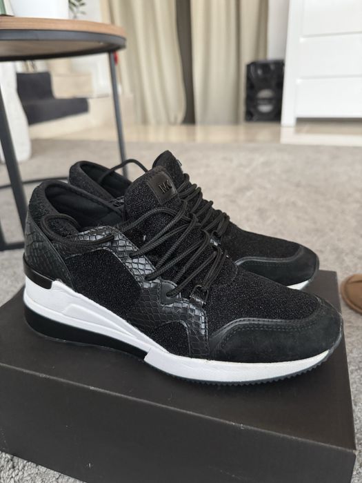 Сникърси Mihael Kors 39