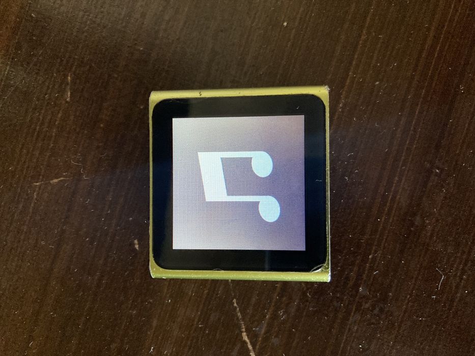 Ipod Nano 6 sotiladi. Yangidek. Aybi yo'q