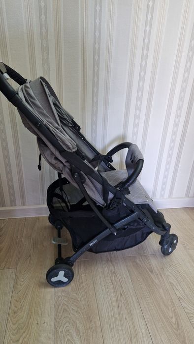 Продам коляску до 13 кг
