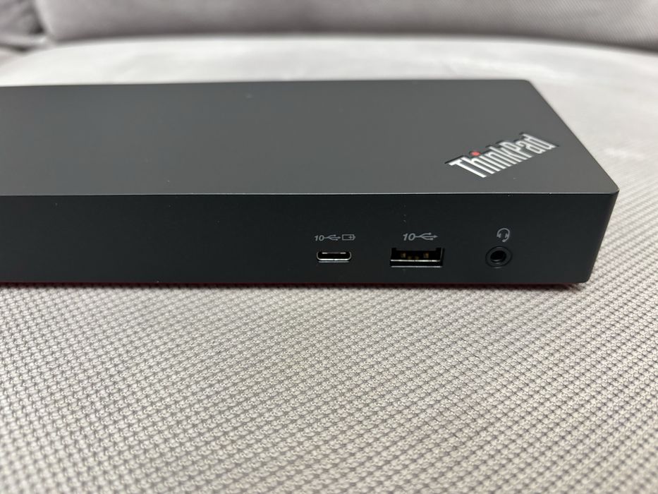 Lenovo ThinkPad Thunderbolt 4
