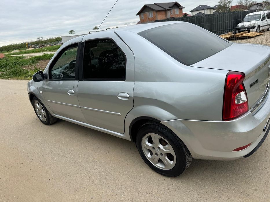 Dacia Logan 2012 1.6 gpl