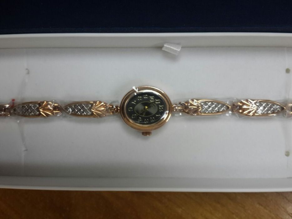 Продаётся часы соло