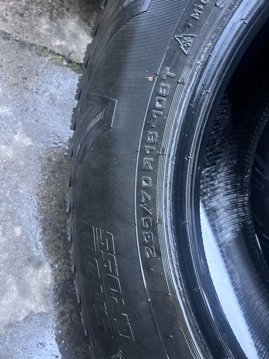 Продам резину. Б/у.