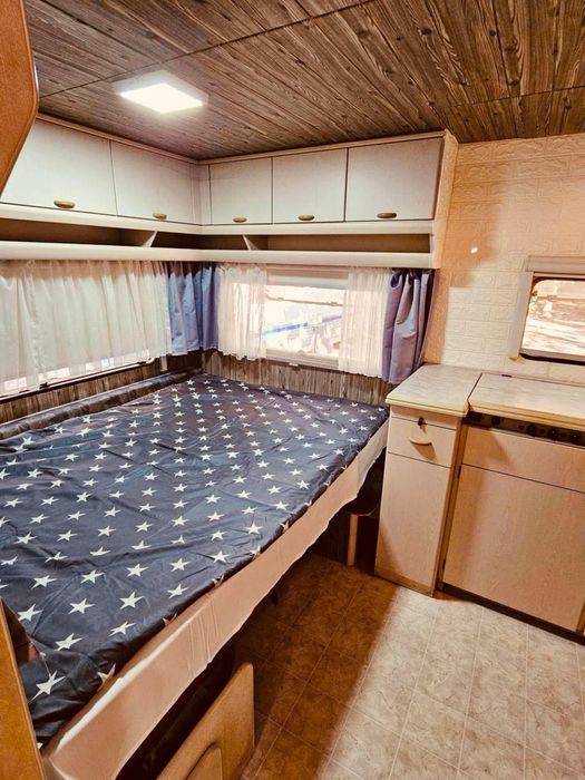 Каравана с навес