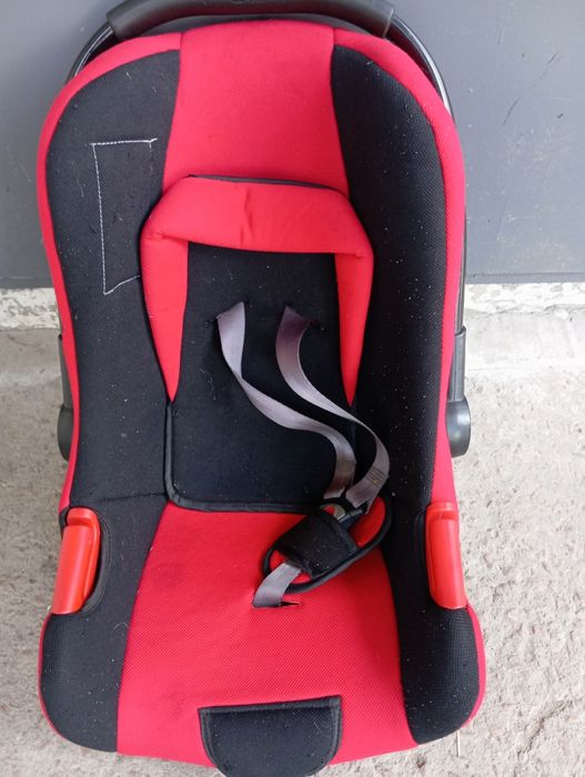 Продам автолюльку!