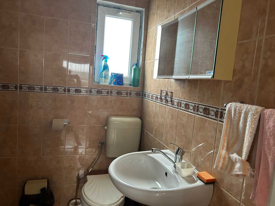 Продава се Къща в Долни чифлик - 300 кв.м за 317 €/кв.м - Снимка #11