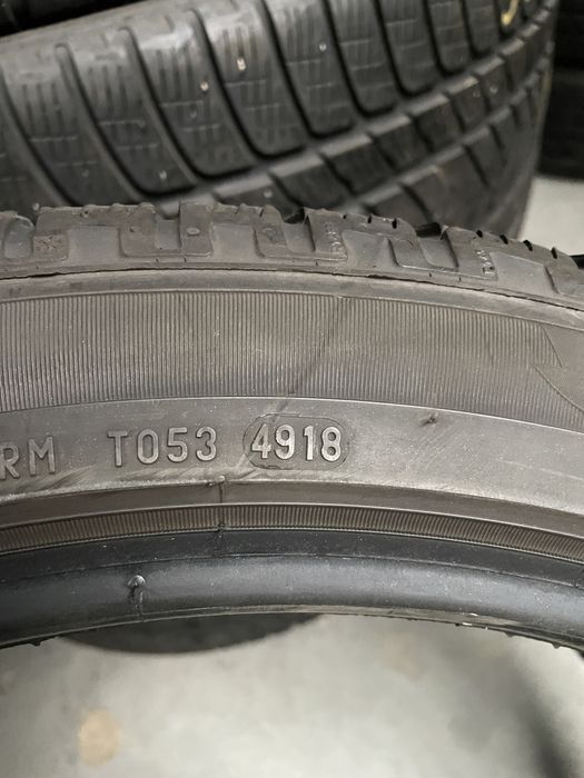 Anv m+s 255/40/21 Pirelli