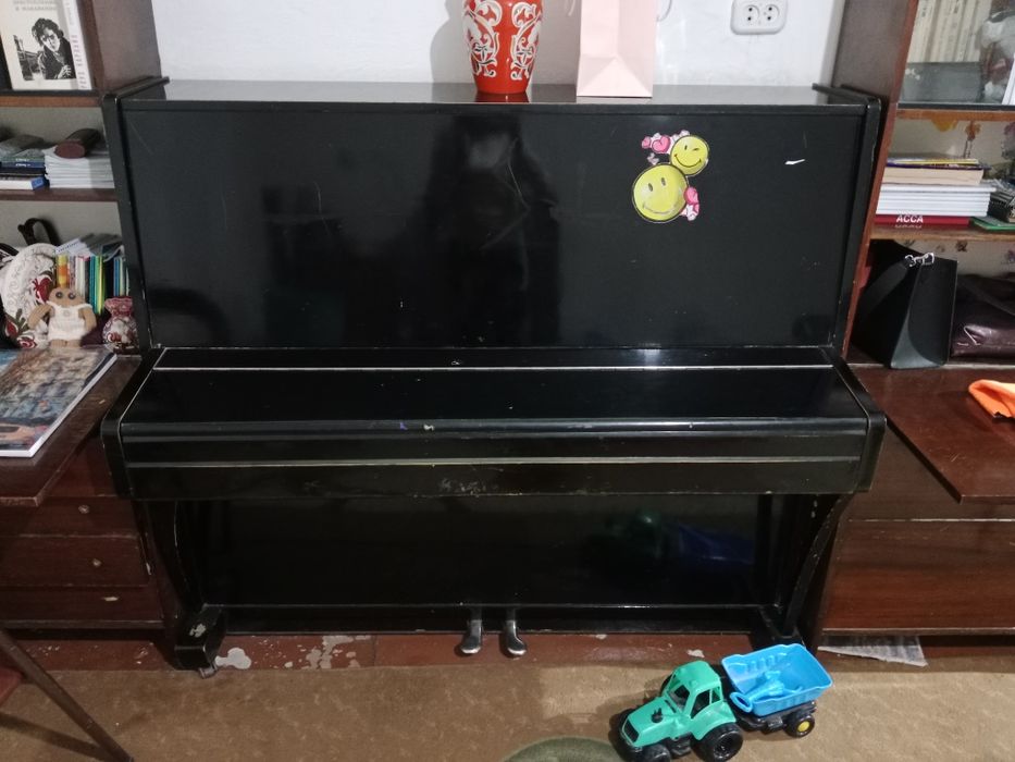 Пианино, хорошего качества, "Ростов-Дон"