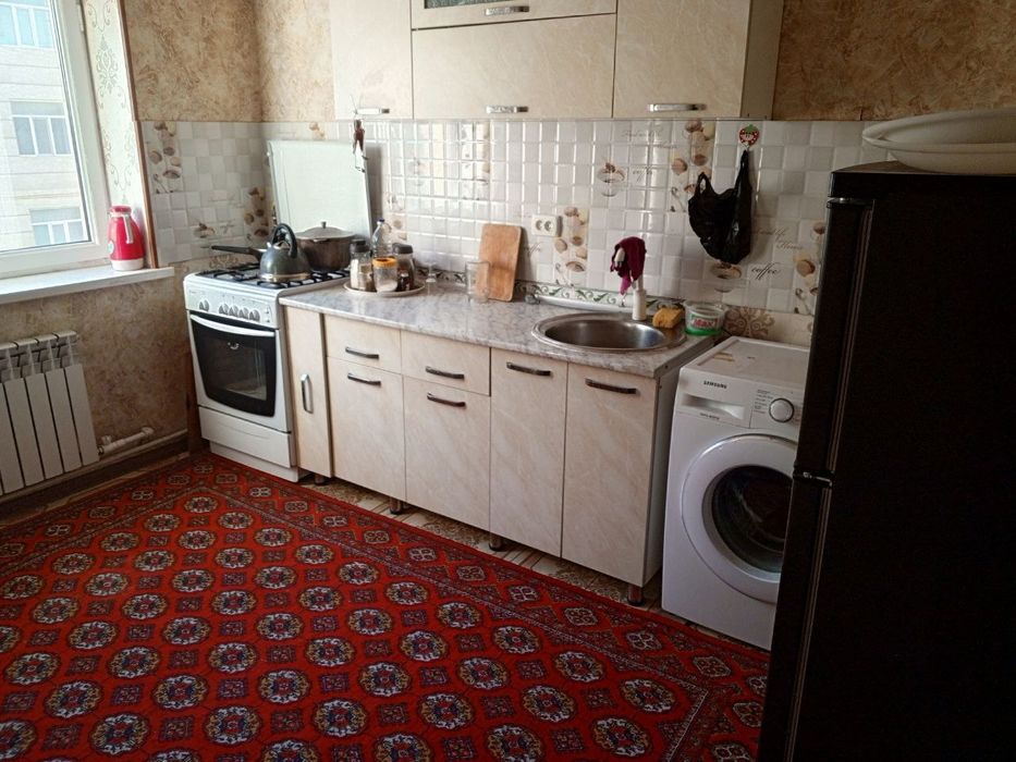 Жой сотилади,2 хонали,39 коллежни оркаси