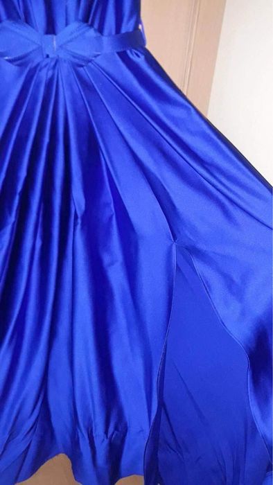 Rochie de seara, marimea 38, ajustata la croitorie pentru 36