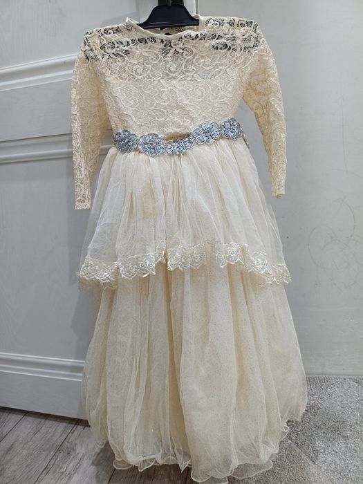 Продам платьяяяя