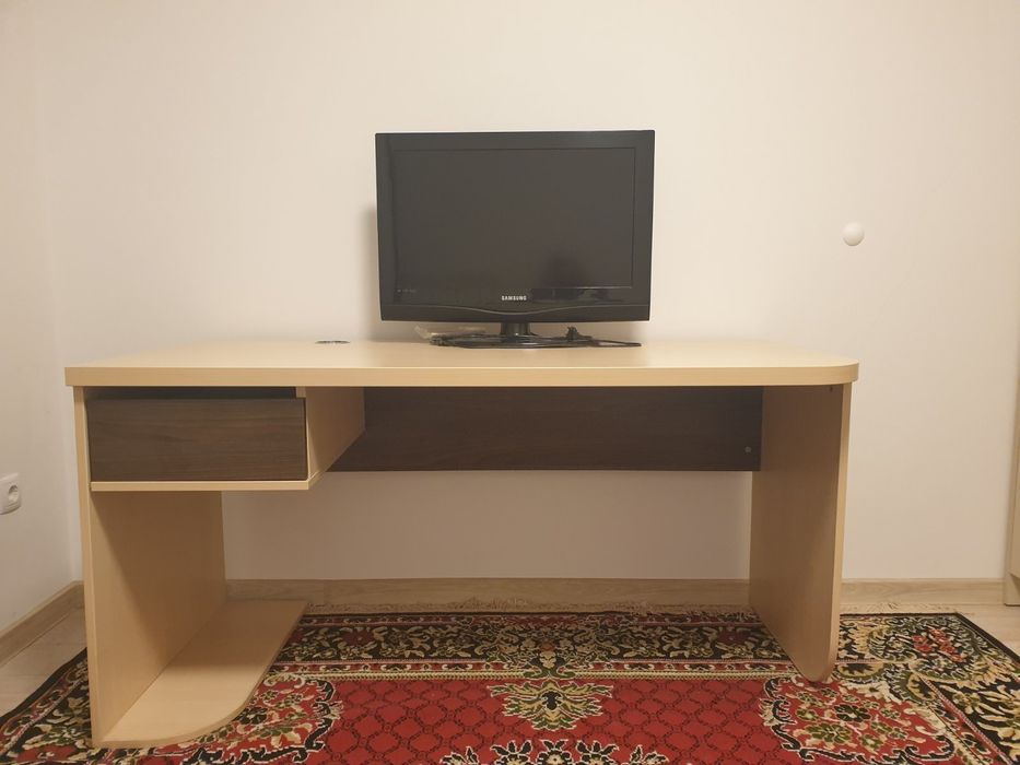 Офис бюро 150 х 70 височина75 см