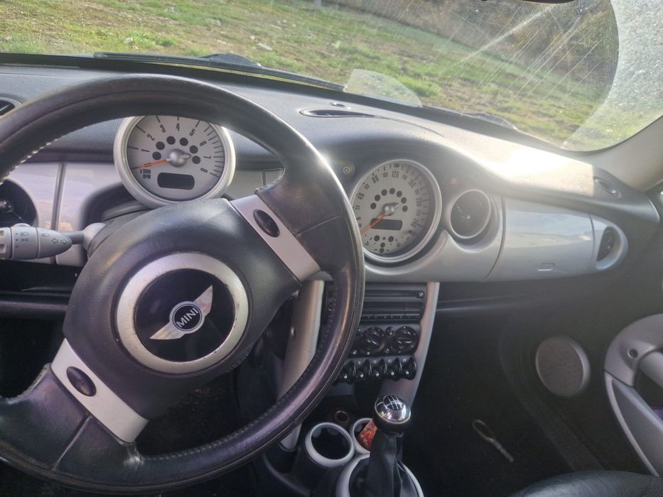 Mini Cooper R50 1.6 116cp