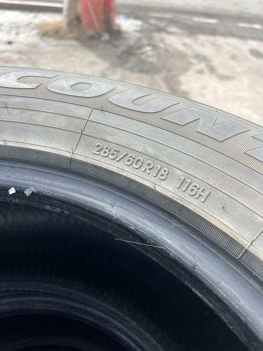 285/60/18 Toyo комплект летние