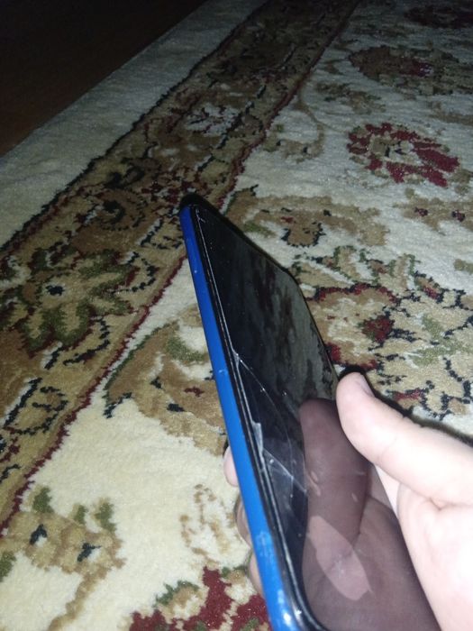 Редми 9а 2/32гб 13000тг Редми 8 4/64гб 16000тг