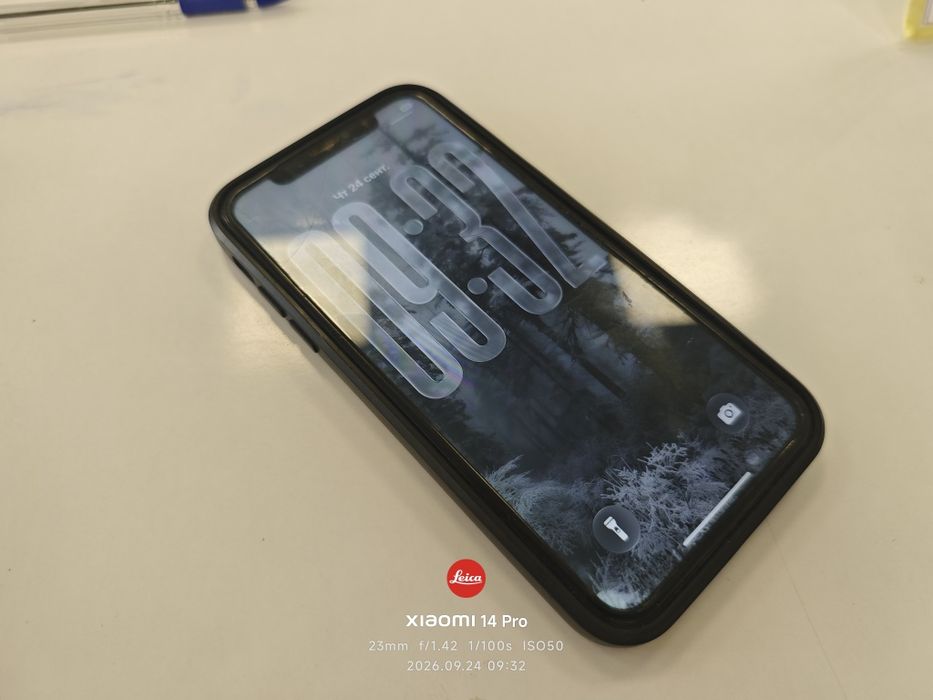 ipone 14 pro + iPhone 11