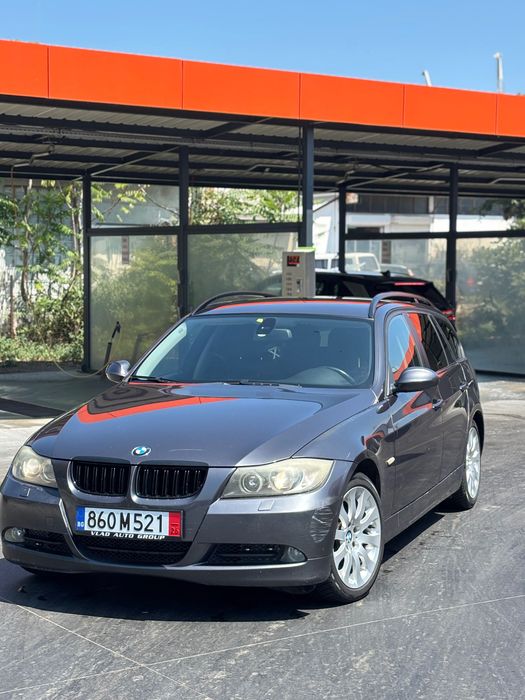 Продавам БМВ Е91 320d 163