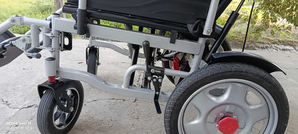 Nogironlar uchun elektr aravacha