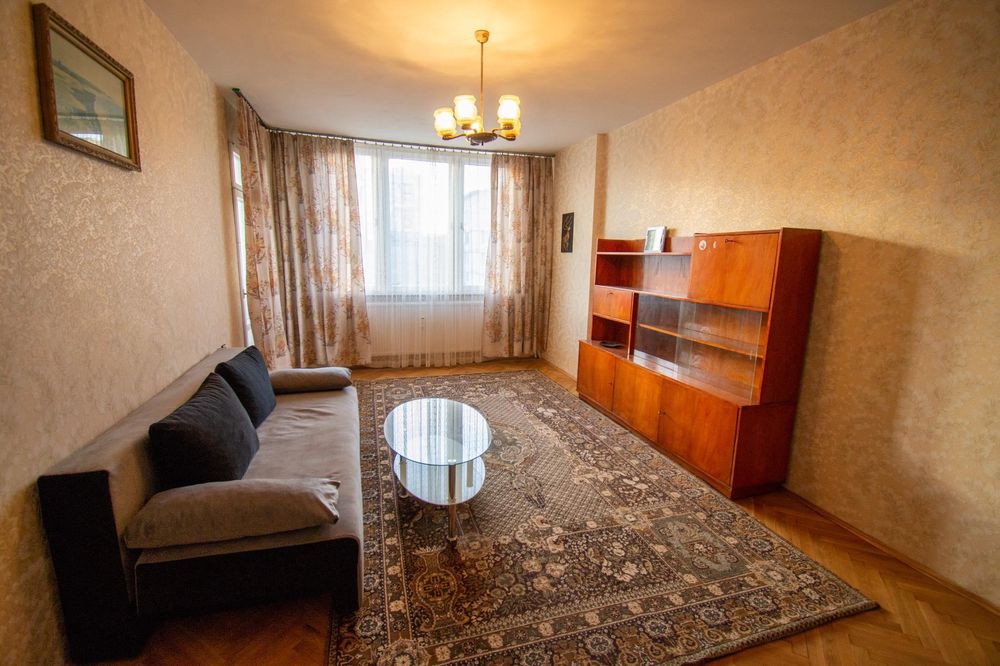 Двустаен, под наем, ж.к Банишора