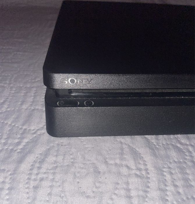 PlayStation4 Slim с 3 джойстика FC26 fc24 ufc4